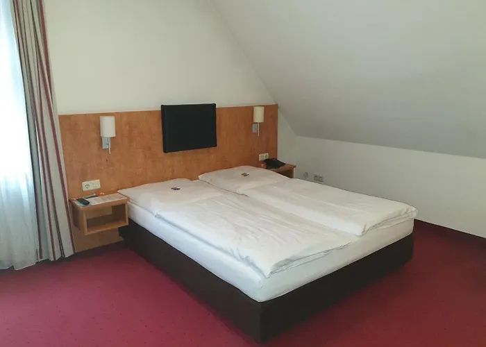 Neuwirtshaus 3* Stuttgart