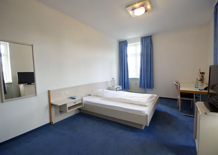 Neuwirtshaus 3* Stuttgart