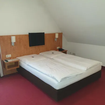 Neuwirtshaus 3* Stuttgart